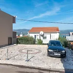 Geraeumige Mit Meerblick By Interhome Lägenhet *