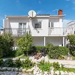 Apartment Geraeumige Mit Meerblick By Interhome Trogir