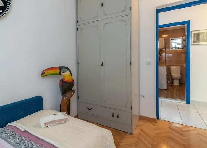 Geraeumige Mit Meerblick By Interhome Apartamento